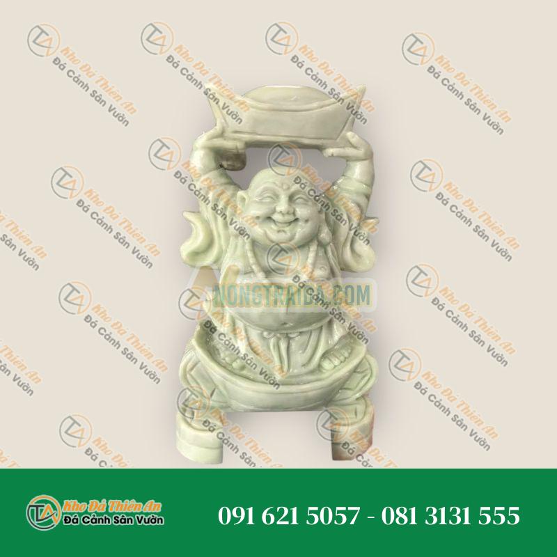 Tượng Phật Di Lặc Đứng Đỡ Thỏi Ngân Lượng – Đá Cẩm Thạch Trắng Xanh – 30cm – Phong Thủy May Mắn, Thịnh Vượng | Khodathienan.com
