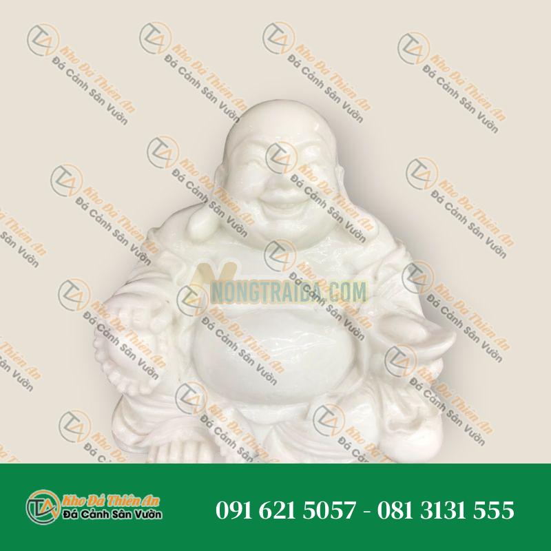 Tượng Di Lặc Ngồi Cầm Thỏi Vàng Chiêu Tài Lộc, Đá Cẩm Thạch Trắng, Dài 30cm | Khodathienan.com