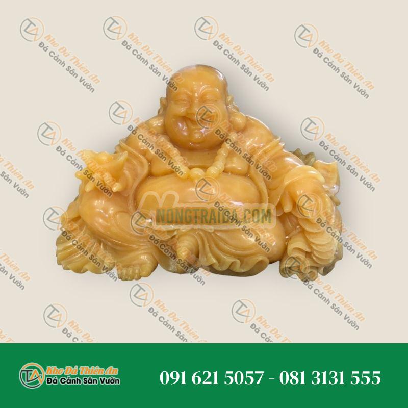 Tượng Di Lặc Ngồi Cầm Thỏi Vàng Chiêu Tài Lộc, Đá Ngọc Hoàng Long, Dài 40cm | Khodathienan.com