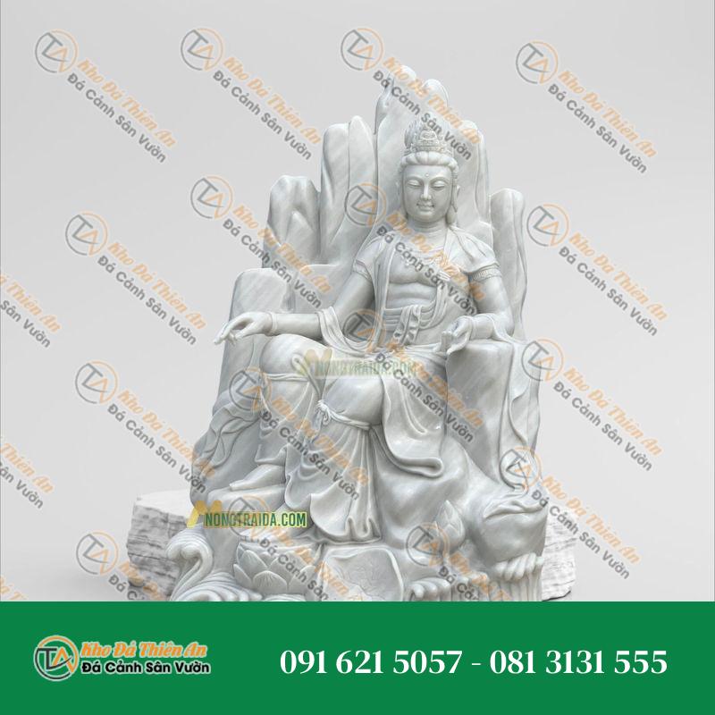 Tượng Quan Âm Tự Tại Ngồi Núi – Đá Trắng Vân – 250cm – Khodathienan.com